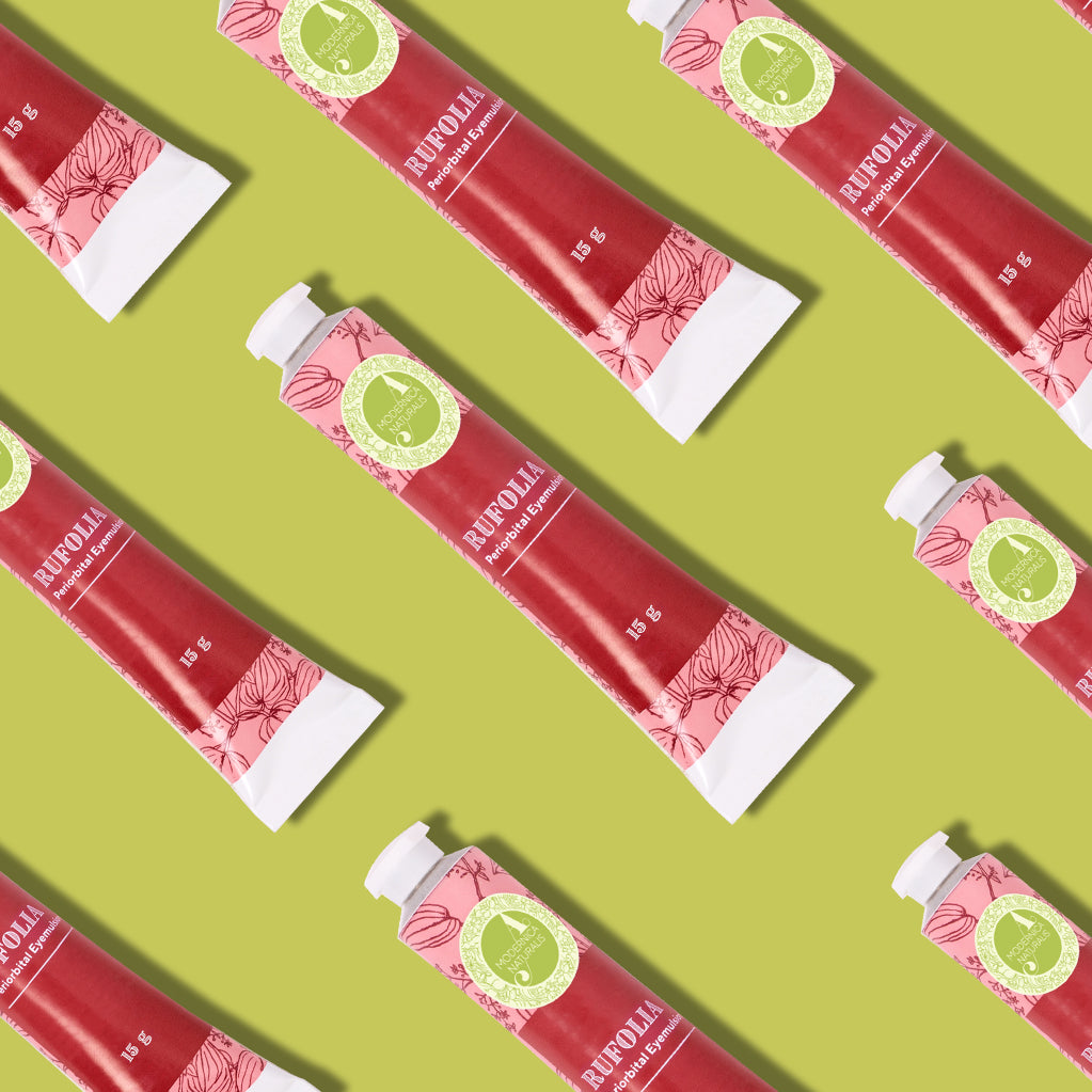 Rufolia Emulsie Periorbitală pentru Ochi - Luminare, calmare și fermitate pentru zona de sub ochi, cu Manjistha, Aloe Vera, Niacinamidă și Acid Hialuronic (Rufolia Periorbital Eyemulsion - Brighten, Soothe and Firm Under-Eyes)