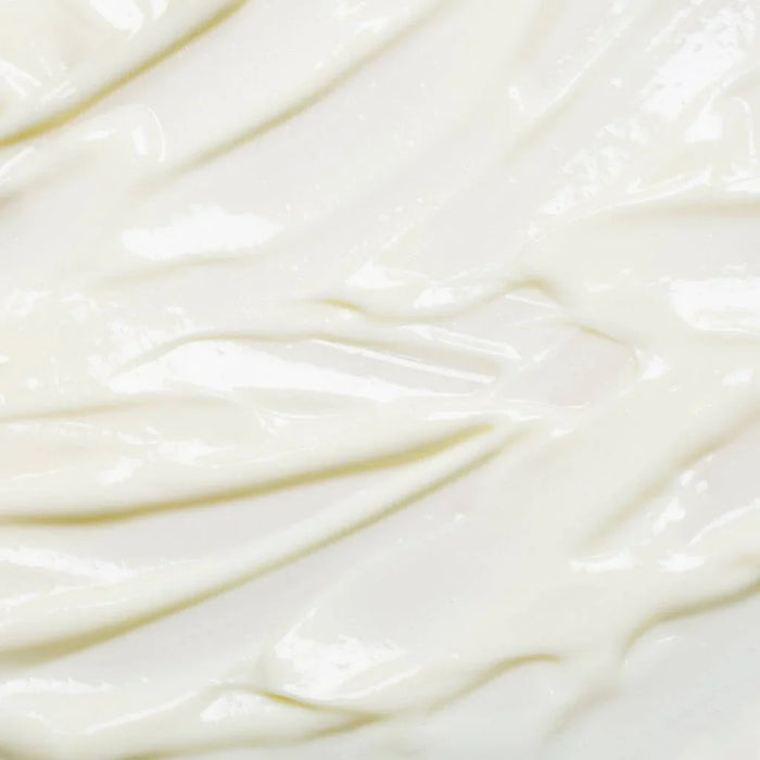 Set The Ayurveda Experience Fasole Neagră Indiană — Trio pentru față și corp, cu puterea fasolei negre indiene (The Ayurveda Experience Black Gram Edit)