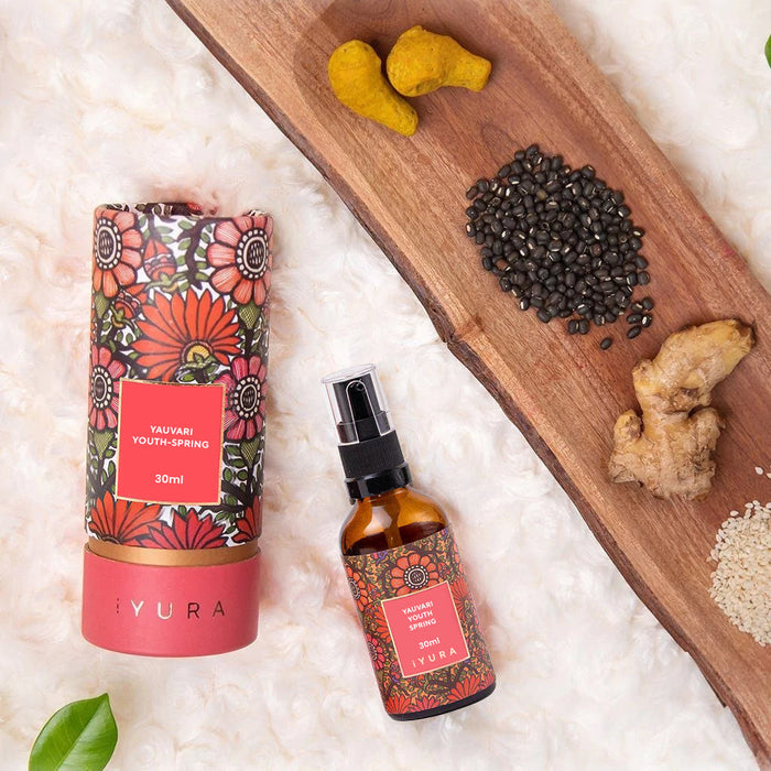 Set The Ayurveda Experience Fasole Neagră Indiană — Trio pentru față și corp, cu puterea fasolei negre indiene (The Ayurveda Experience Black Gram Edit)